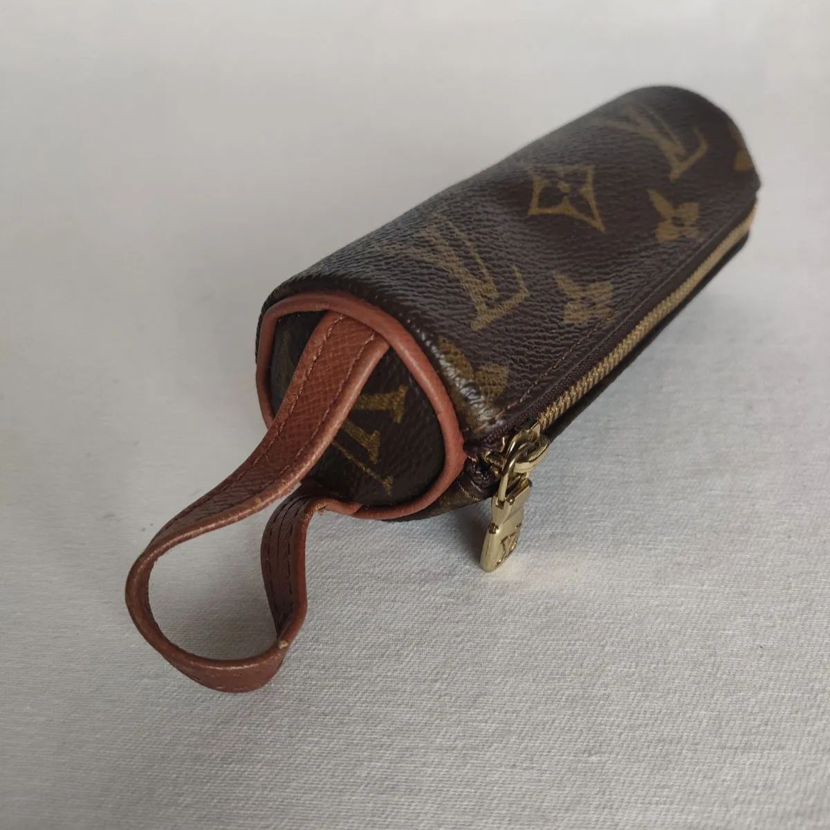 ゴルフボール入れ