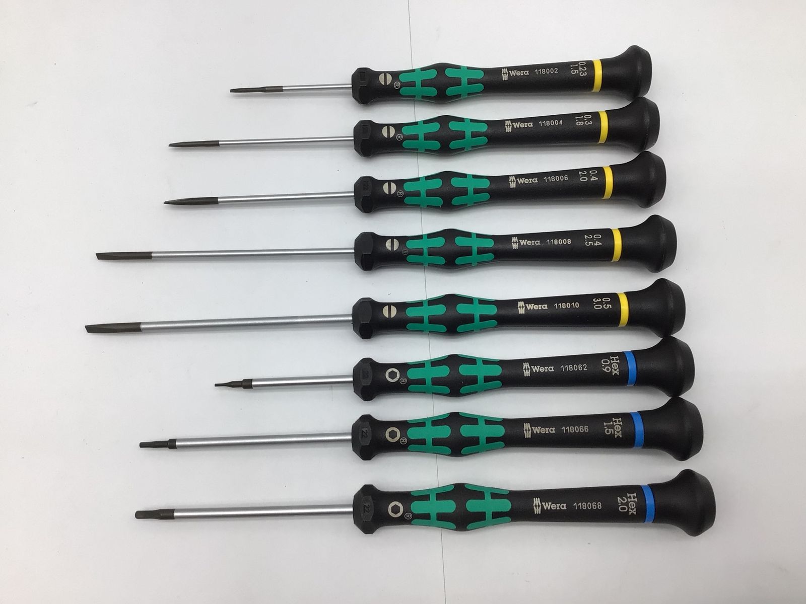 Wera(ヴェラ) 05134000001 | Kraftform Micro ビッグパック1 スクリュードライバーセット 精密機器作業用 Wera ヴェラ Kraftform Micro 12 Universal 1 精密 ドライバー