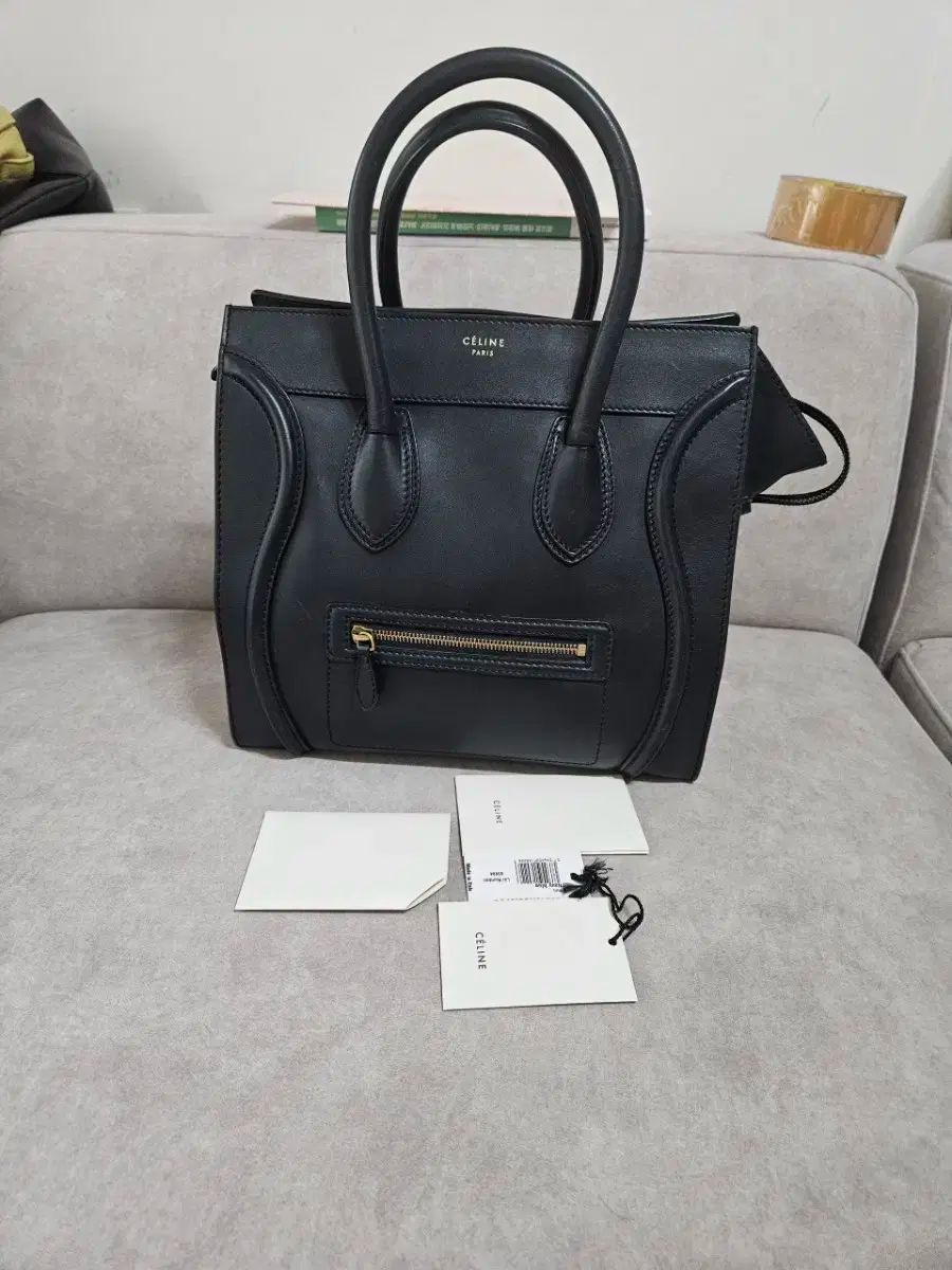 Celine セリーヌ ラゲージ マイクロ