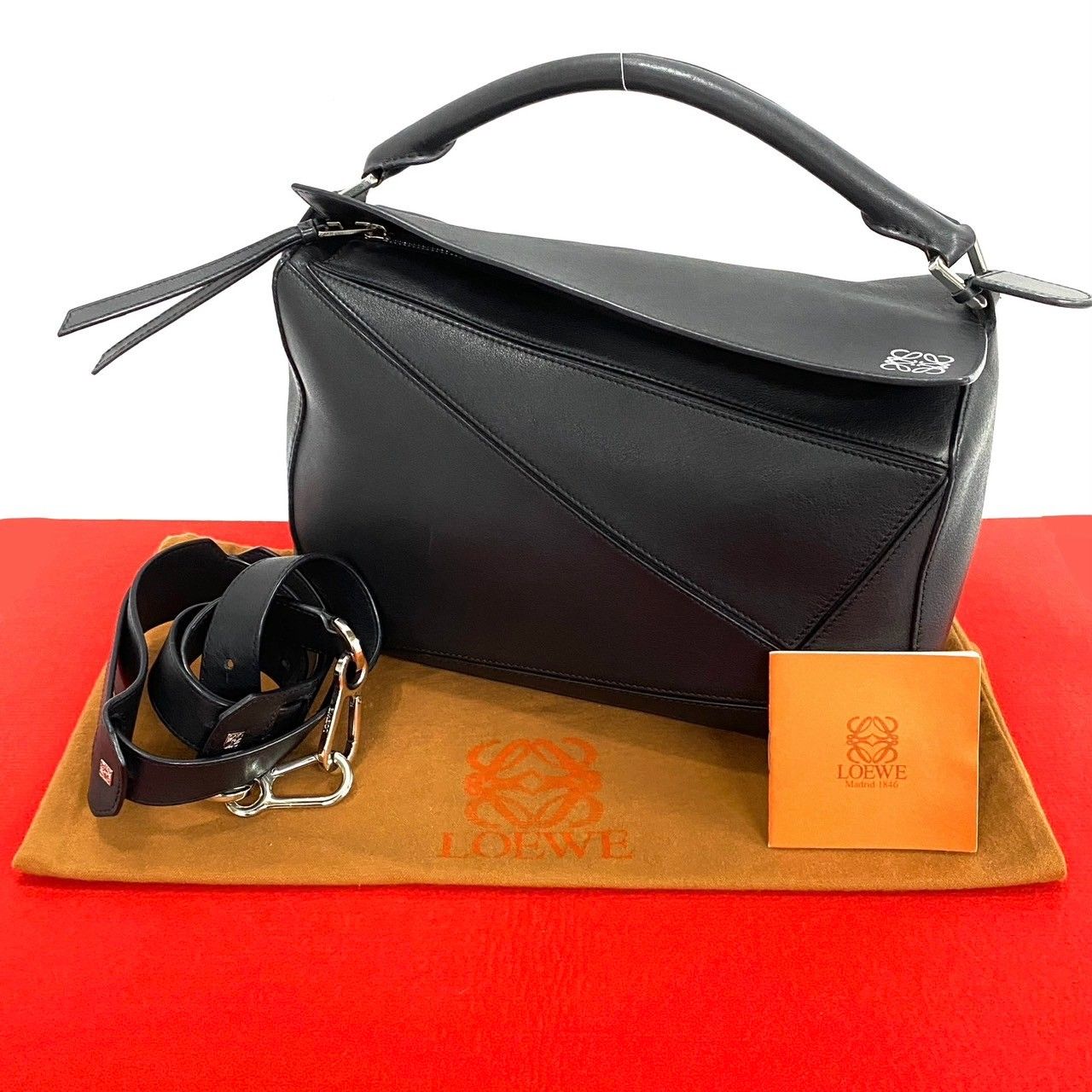 極 美品 希少品 LOEWE ロエベ パズルバック ミディアム