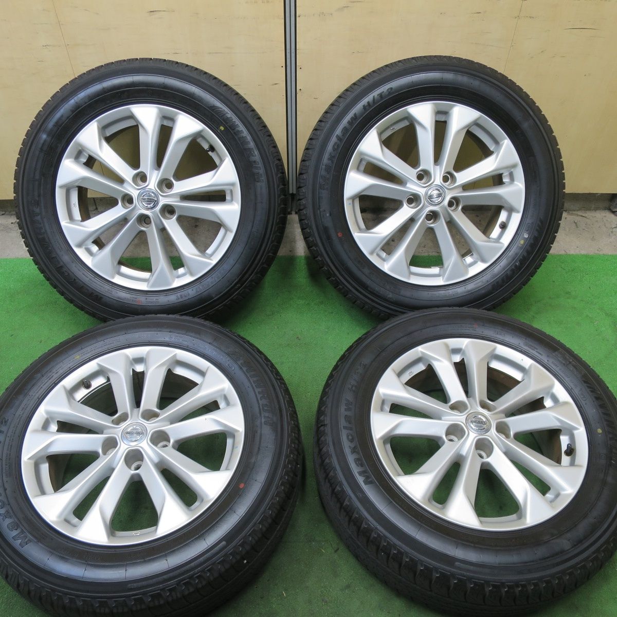 バリ溝 23年 キレイ 9.5分 日産 T32 エクストレイル 純正 225 65R17 ウィンラン Maxclaw H T2 17インチ PCD114.3 5H 5100101TTノ