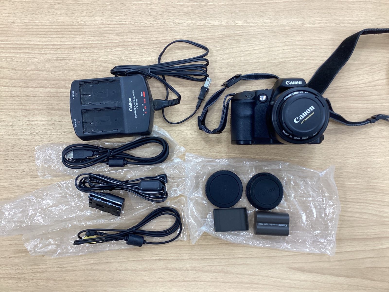 Nikon D7200 ボディ ショット数 20761回 ニコン「D7200」の進化