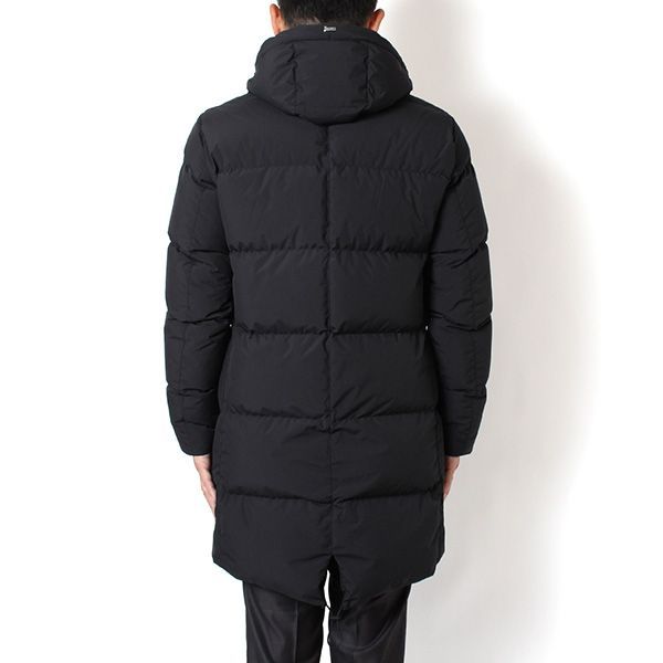 25AWモデル ヘルノ HERNO メンズ ウィンドストッパー ダウンコート
