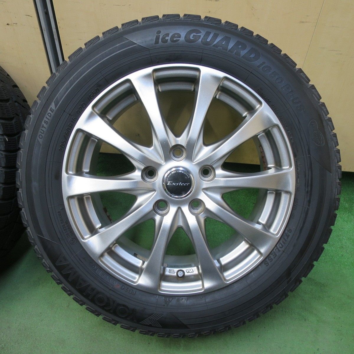 バリ溝 キレイ 9分 スタッドレス 205 60R16 ヨコハマ アイスガード iG50 プラス Exsteer エクスター 16インチ PCD114.3 5H 5092505TTス WWW_BUZ-MARSEILLE_FR