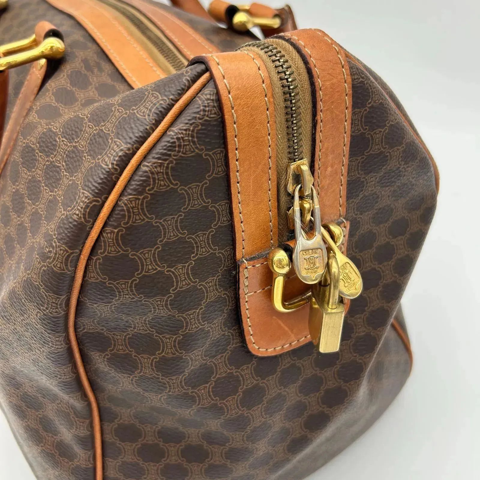 【CELINE】ボストンバッグ マカダム柄 ダークブラウン ショルダー付 CELINE（セリーヌ）ボストンバッグ ユニセックス マカダム柄