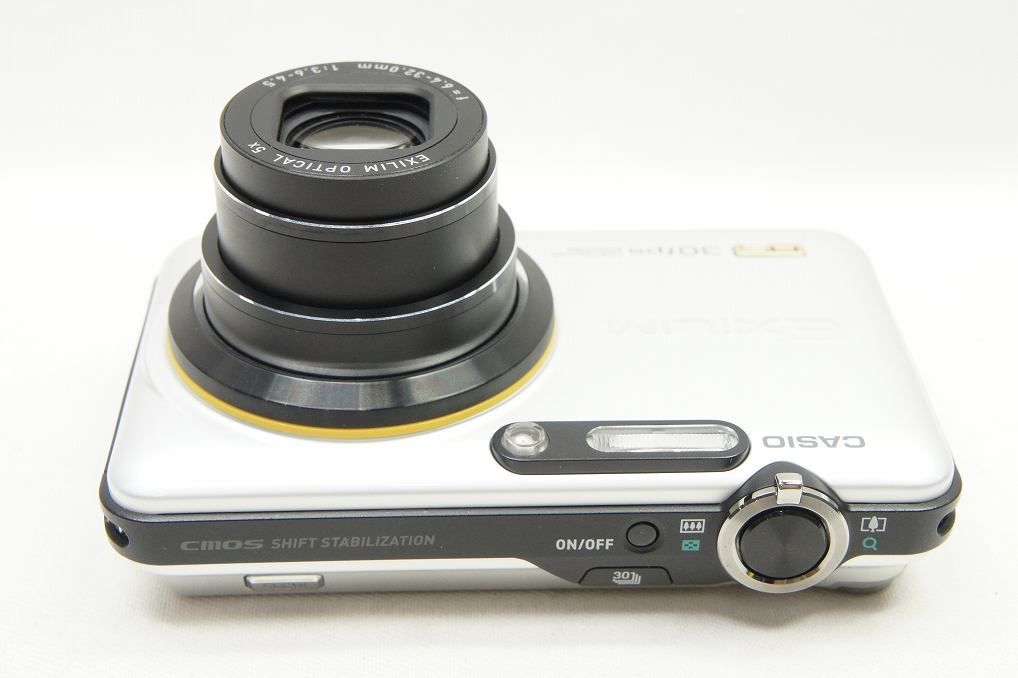 ■ ほぼ新品 ■ カシオ CASIO EXILIM EX-FC100 シルバー CASIO Digital Camera EXILIM ZOOM EX-Z100 SR 10.1MP Optical 4x Wide