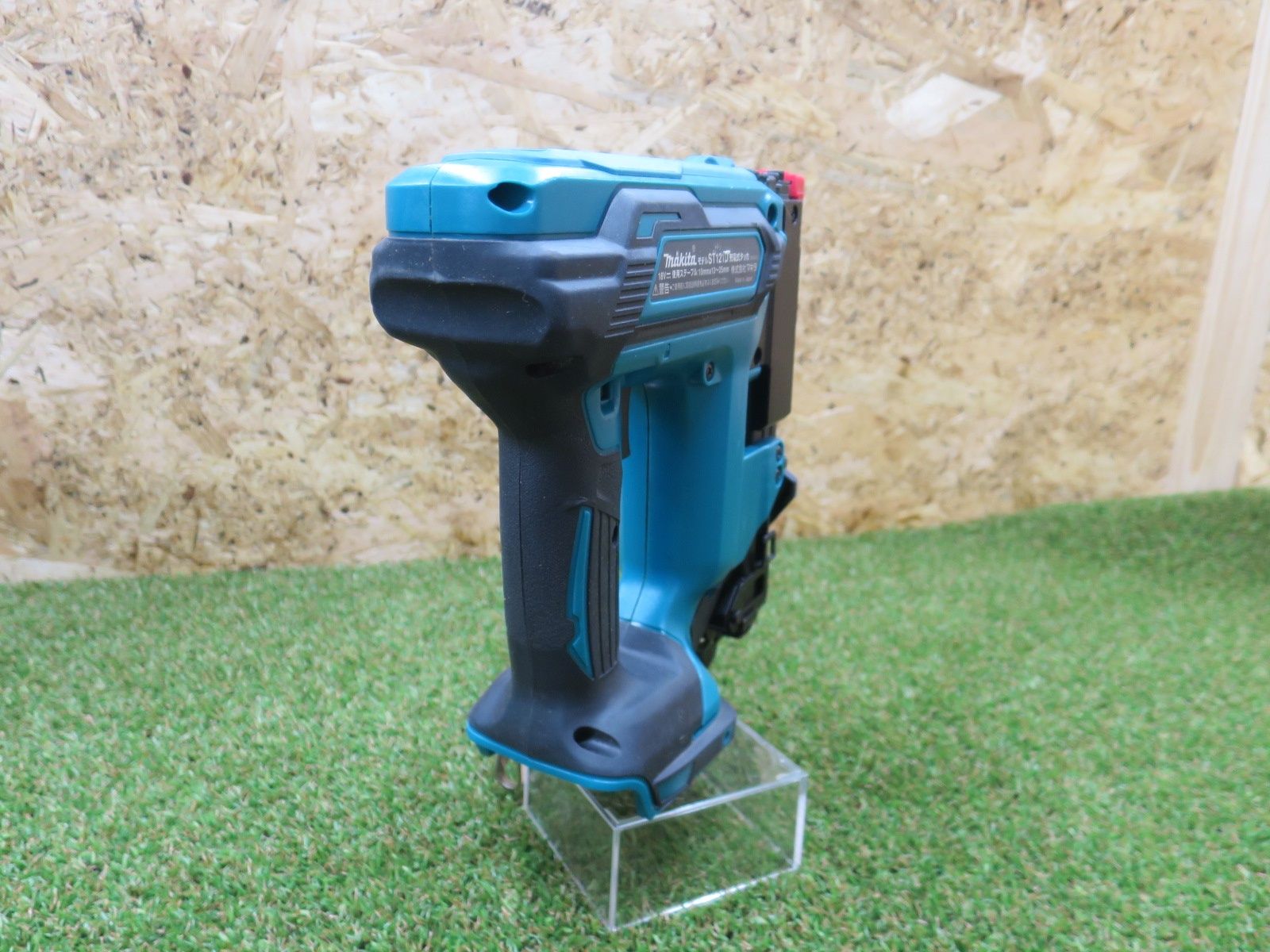 充電式タッカ 18V