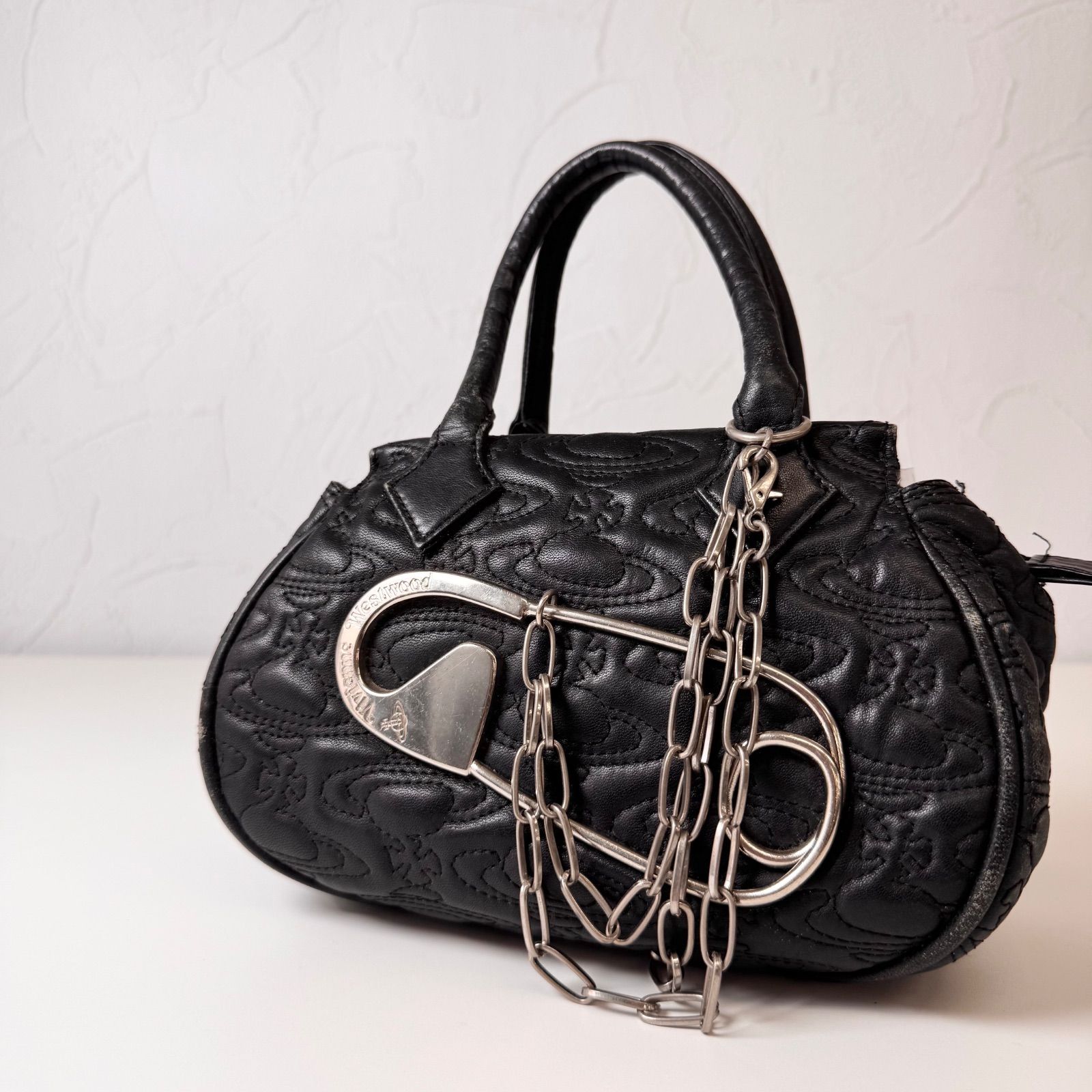 ✨Cランク Vivienne Westwood ハンドバッグ ミニバッグ bag エンボス  