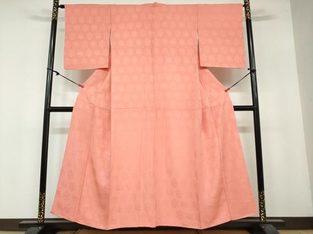 平和屋着物●上質な色無地 亀甲花地紋 甚三紅色 正絹 DAAY5360ud