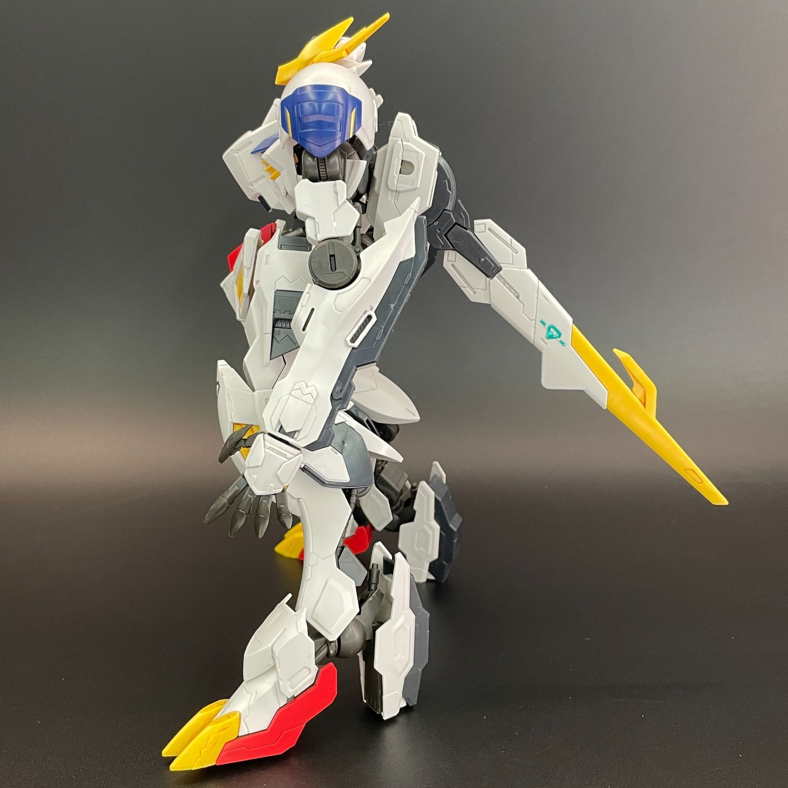 1/100 フルメカニクス ガンダムバルバトスルプスレクス 初回限定 組立