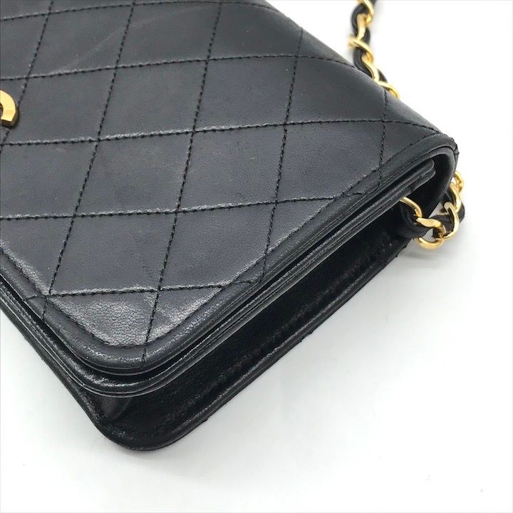 良品 CHANEL シャネル ココマーク ミニ マトラッセ ラムスキン