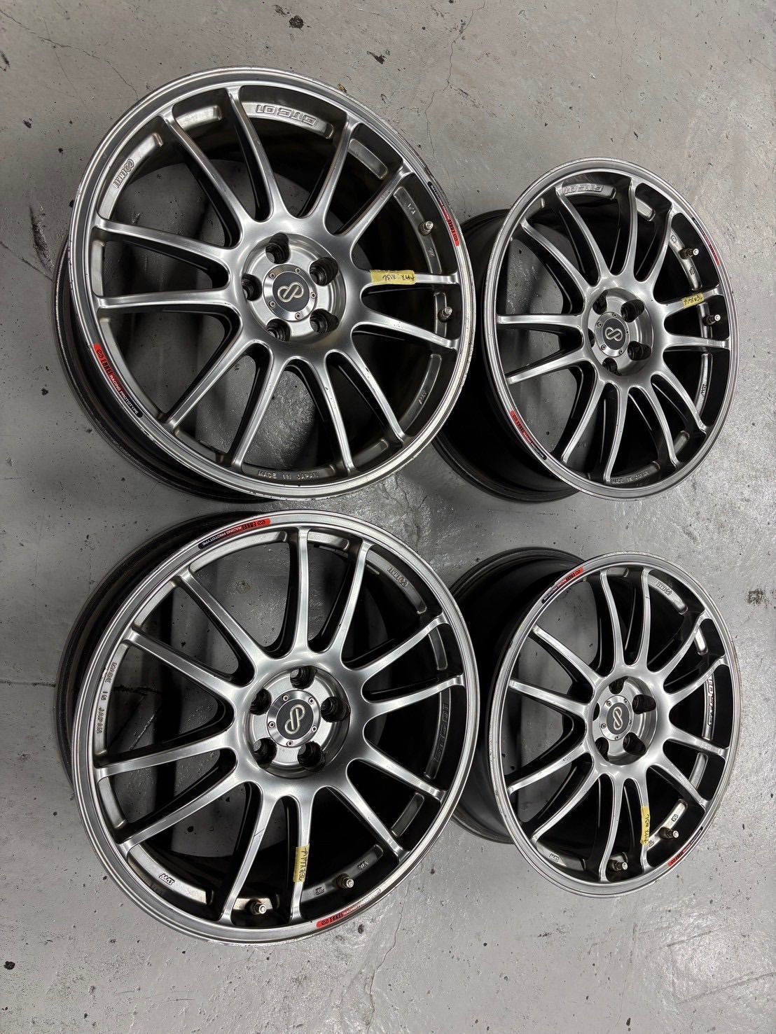 送料込み！ENKEI エンケイ GTC01 18インチ 7.5J 5H pcd100