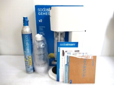 ソーダストリーム sodastream ジェネシス Genesis v2 スターターキット SSM1072 炭酸水メーカー ホワイト ♥