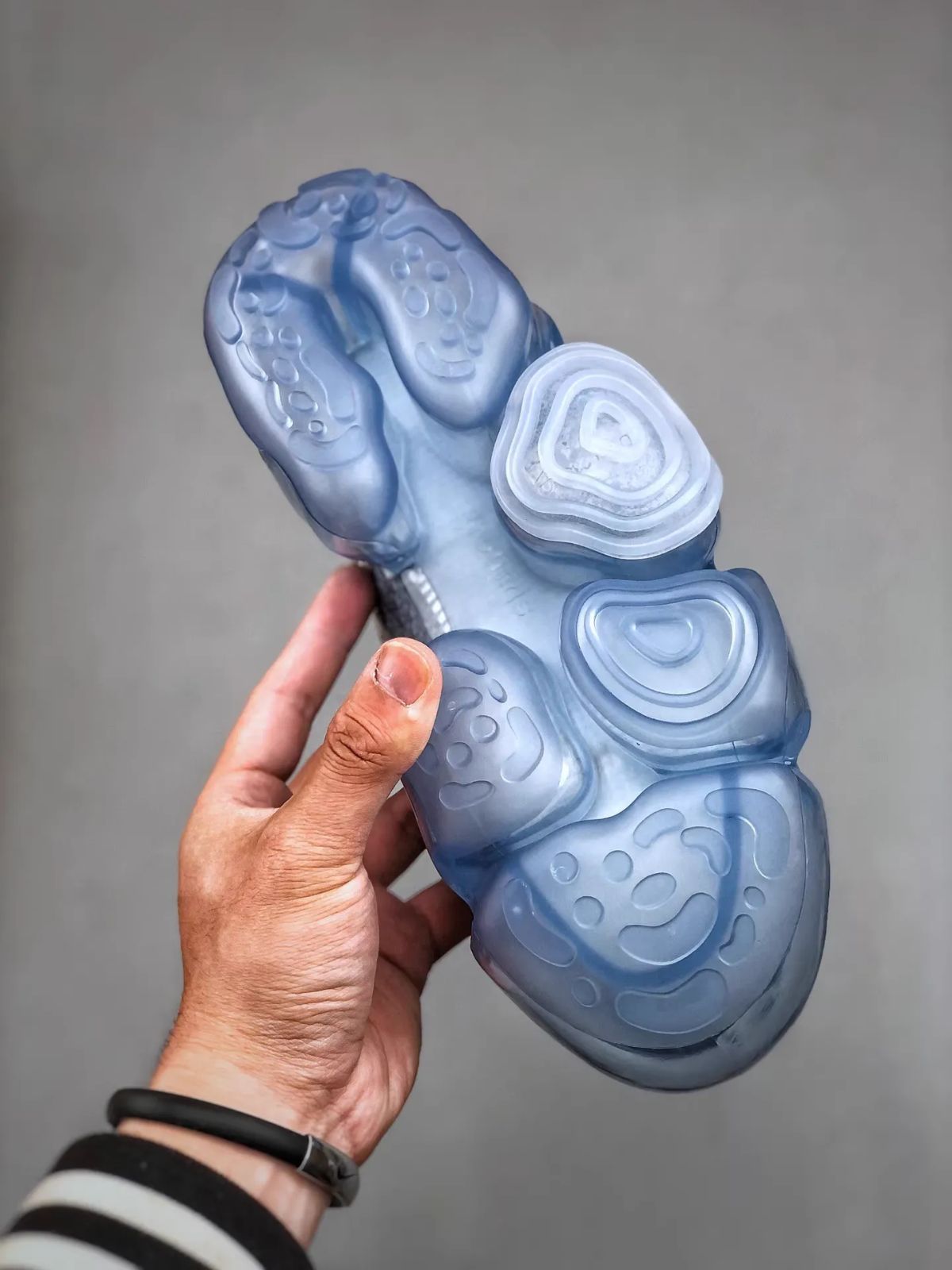 grounds グラウンズ