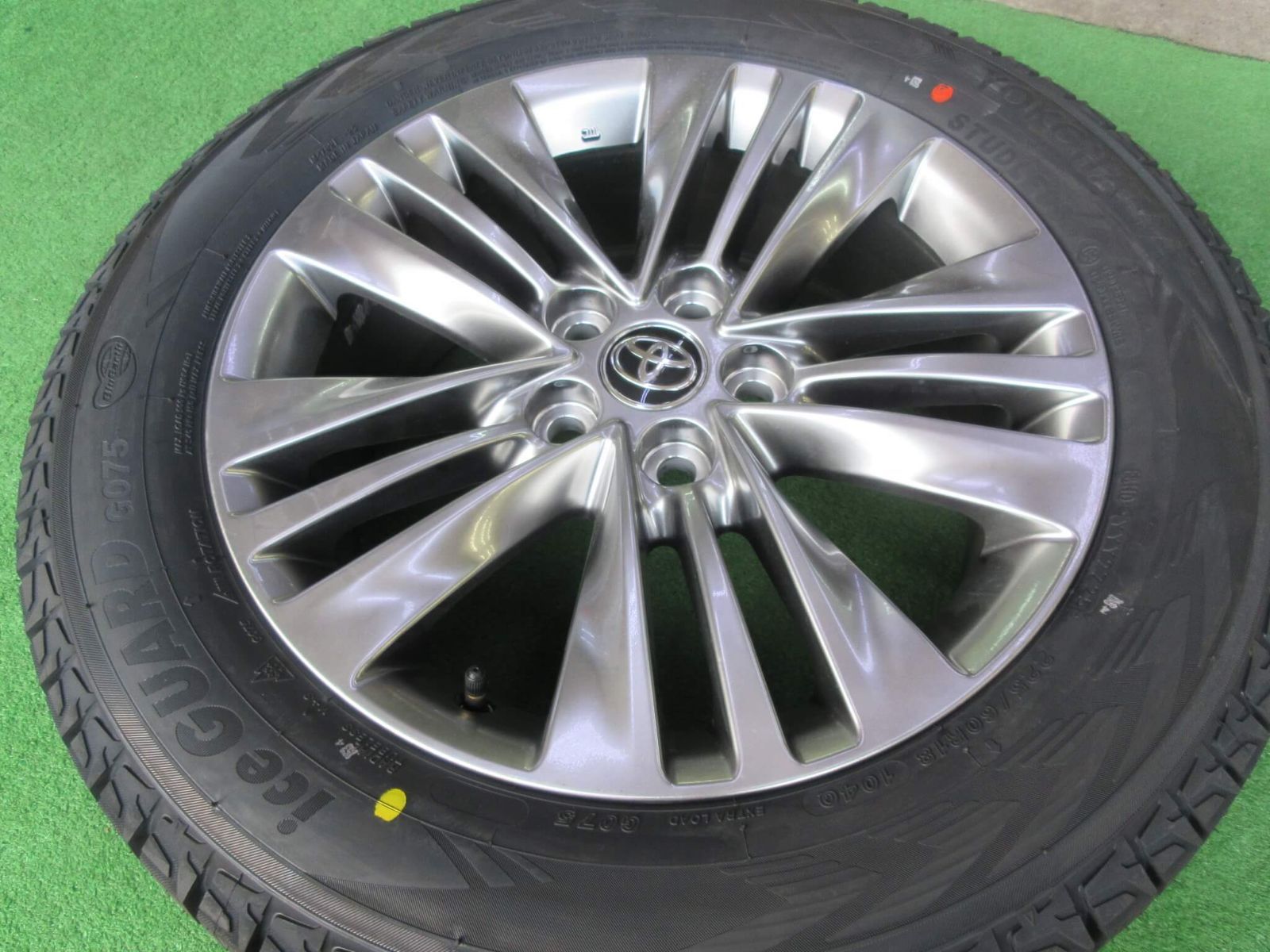 トヨタ ４０系アルファード純正 スタッドレスセット 7J-18 5H120 40 ヨコハマ アイスガードG075付き