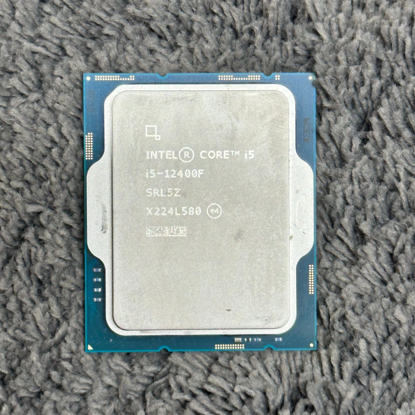 【未使用】インテル Core i5 12400F バルク Intel 〔中古〕インテル® Core™ i5-12400F プロセッサー Bulk