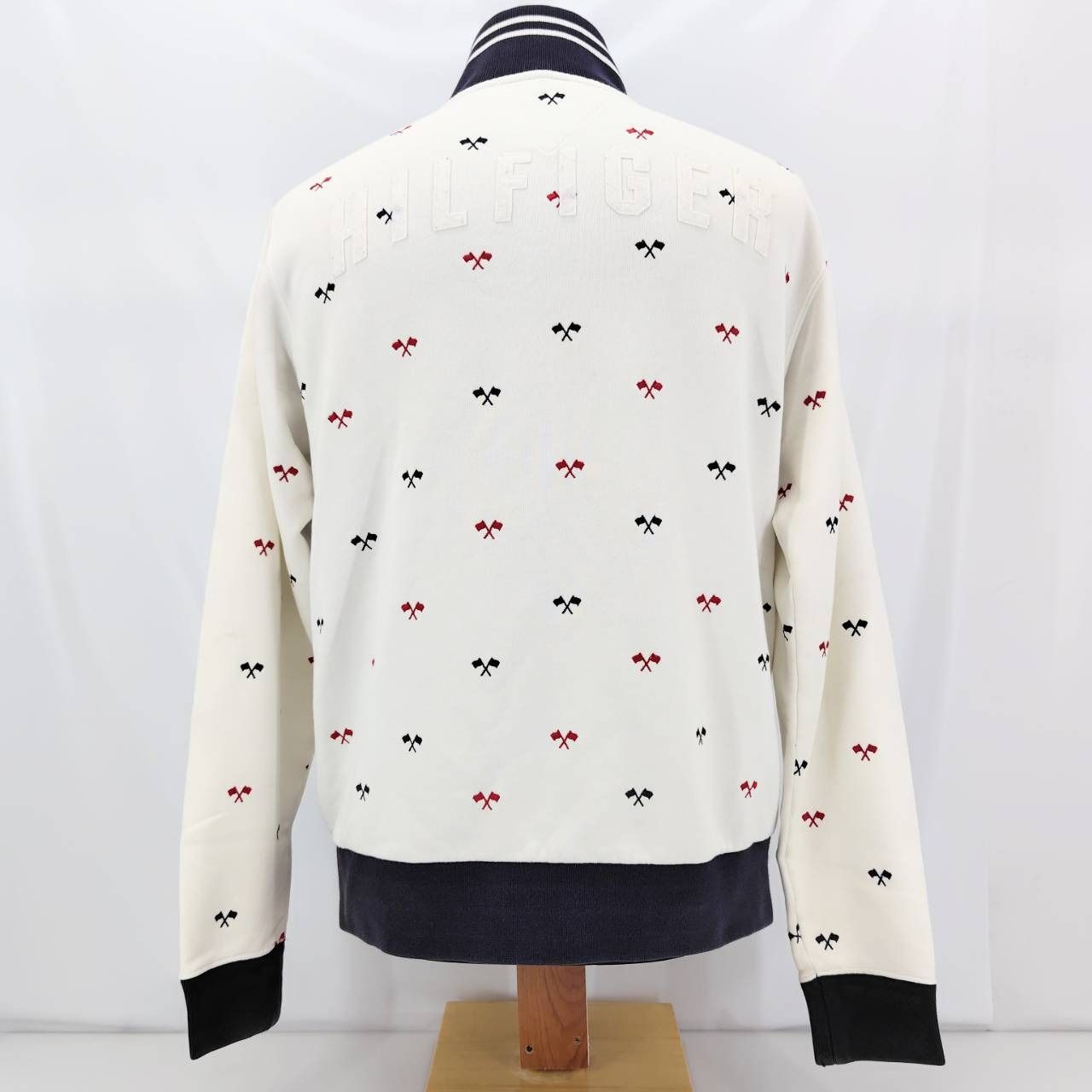 トミーヒルフィガー　　白　ホワイト　スウェット　トラックジャケット　L 05w00280 トミーヒルフィガー TOMMY HILFIGER トラック