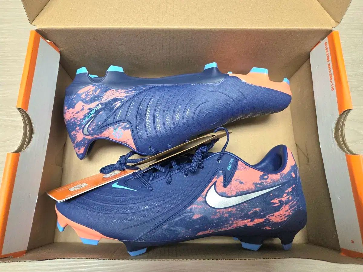 ナイキ ファントムGX2 エリング ハーランド 注文 サッカーシューズ