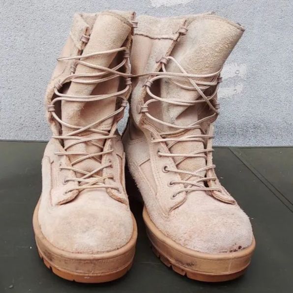 米軍放出品　デッドストック　ミリタリーコンバットブーツ　8W 26cm 幅広 米軍放出品 デッドストック ミリタリーコンバットブーツ 8W 26cm