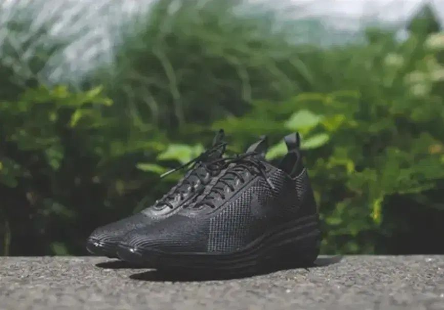 Nike 厚底 スニーカー 240