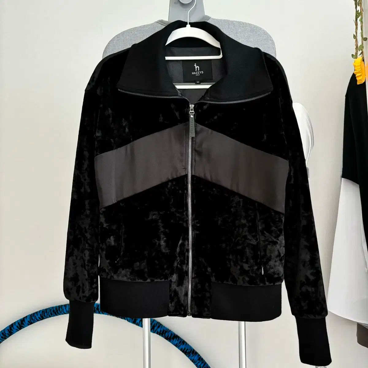 HAZZYS へジス ゴルフ ツアーベルベット ジップアップ