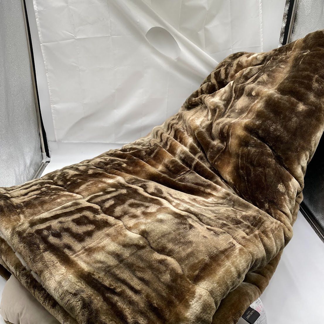 快眠博士 カルドニード・ノッテ3 リッチファー風 リビングマット