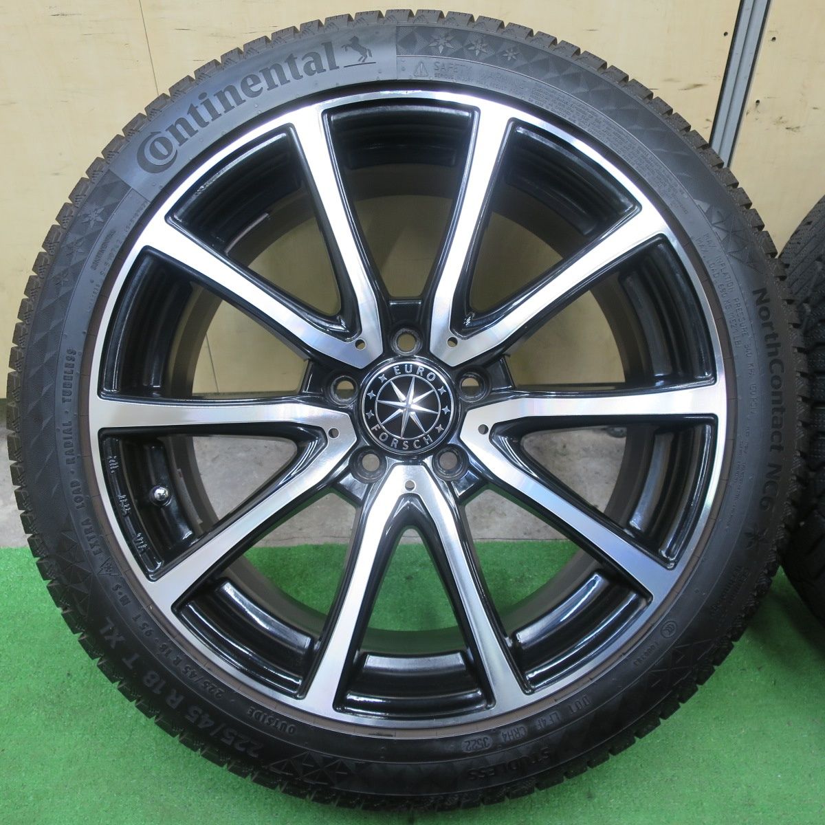 キレイ！22年☆ベンツ 等 EURO FORSCH 225/45R18 スタッドレス 