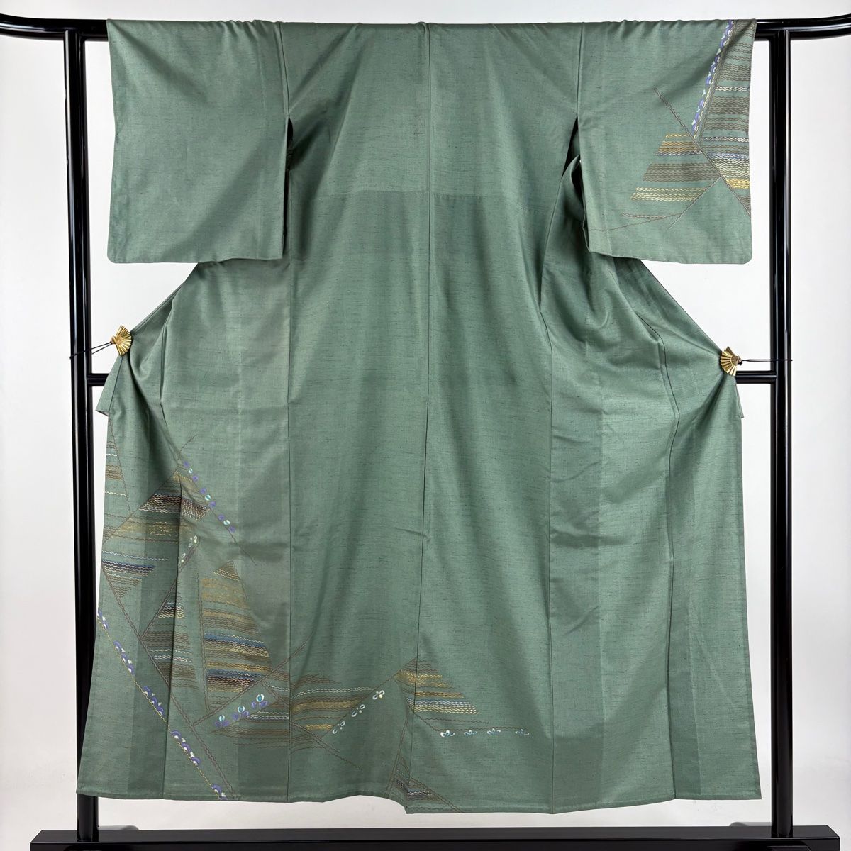 付下げ 身丈153.5cm 裄丈61cm S 単衣 紬地 やまと 幾何学 金彩 薄緑 正絹 秀品