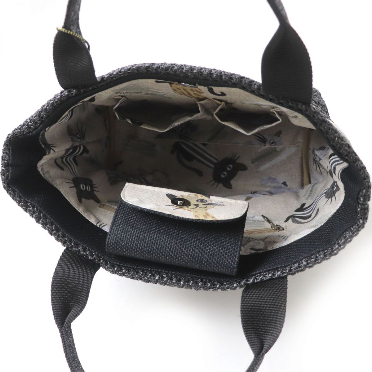 未使用品☆Think Bee シンクビー A002253 ハートデザイン 裏地猫柄 