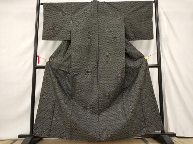 平和屋着物□本場大島紬 菱花文 黒地 正絹 逸品 AAAU4626st - メルカリ 