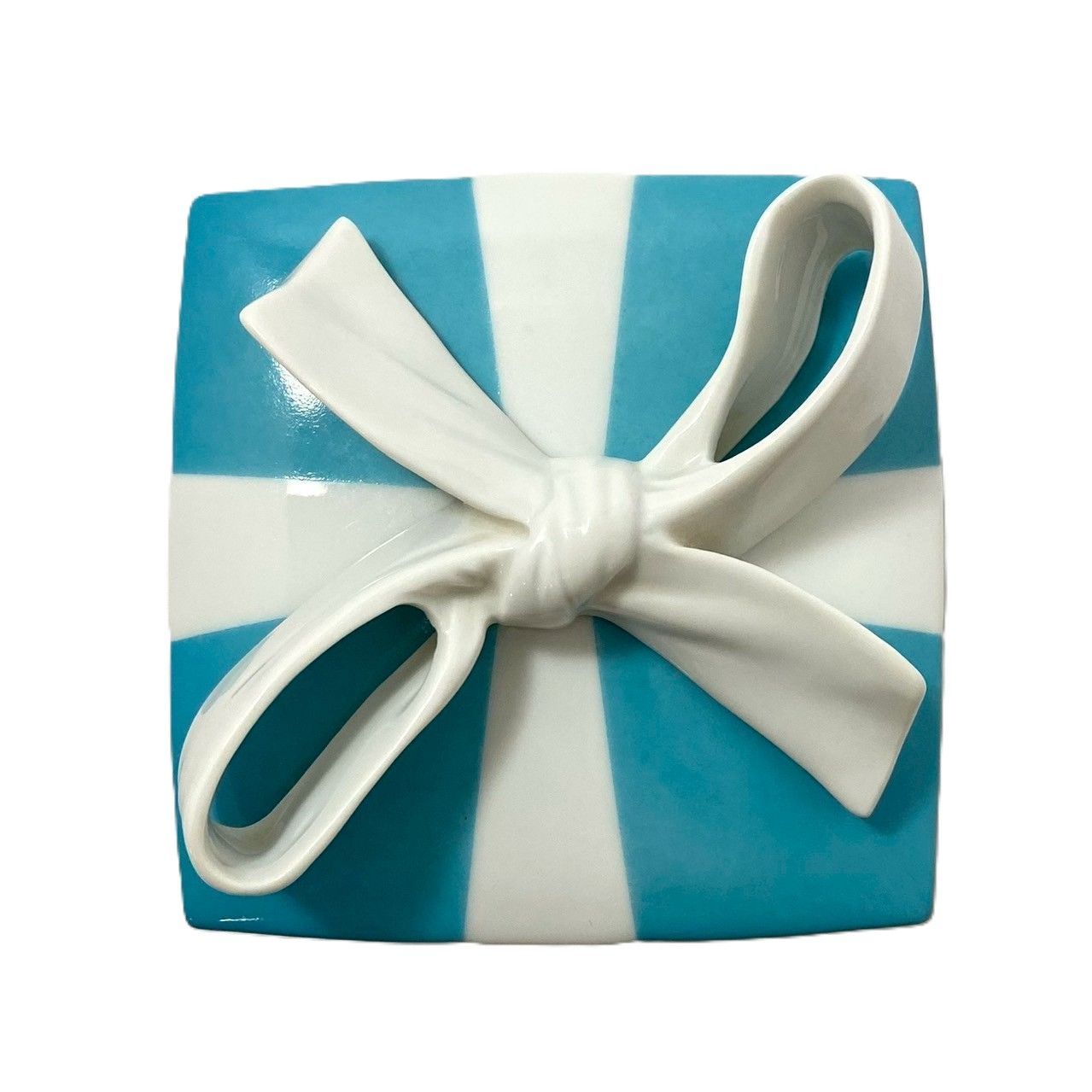 TIFFANY&Co.】ブルーボウボックス リボン プレゼント型 陶器