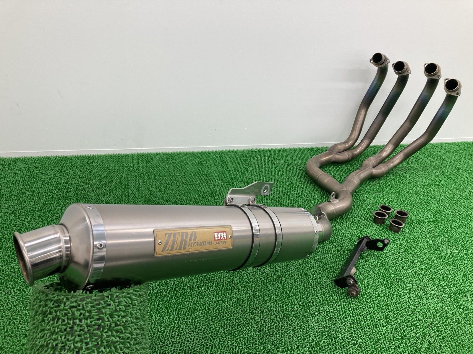 モリワキ製CB1300SF マフラー 社外 中古 バイク 部品 SC54 チタン ZEROSS WT 前期 03-07年 Zr モリワキ製CB1300SF マフラー 社外 バイク 部品 SC54 チタン ZEROSS WT