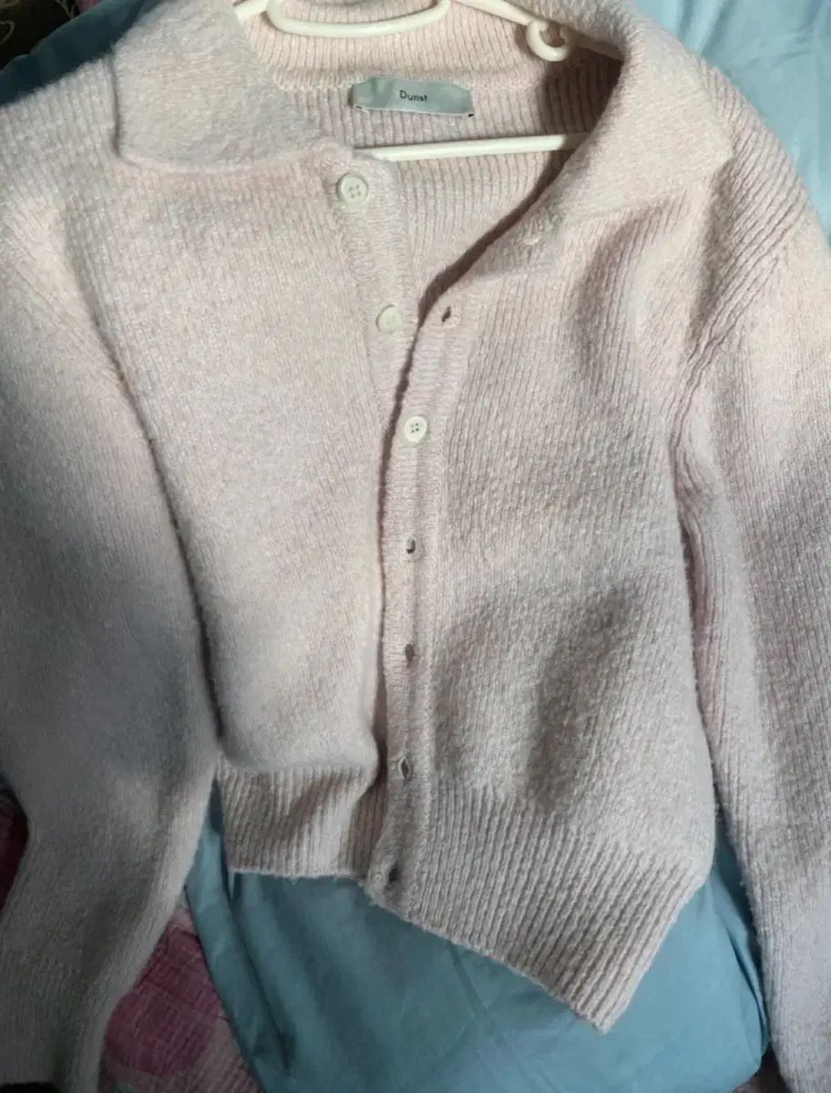 Dunst ダンスト ピンク カーディガン 通常価格 119 000 ウォン NOITHATQUANGTHANH_NET