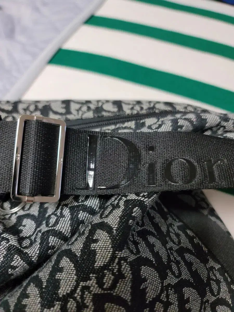 正規品 ディオール