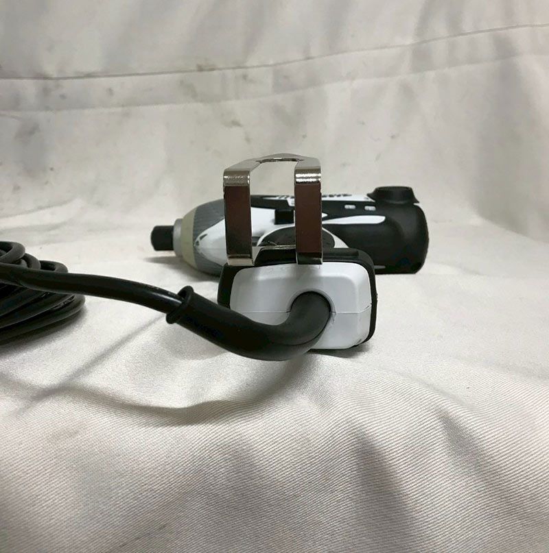 【北見市発】マキタ makita インパクトドライバ 6955 2013年製 白×黒 電動工具 DIY (D6367yayYM) 北見市発】マキタ makita インパクトドライバ 6955 2013年製 白×黒