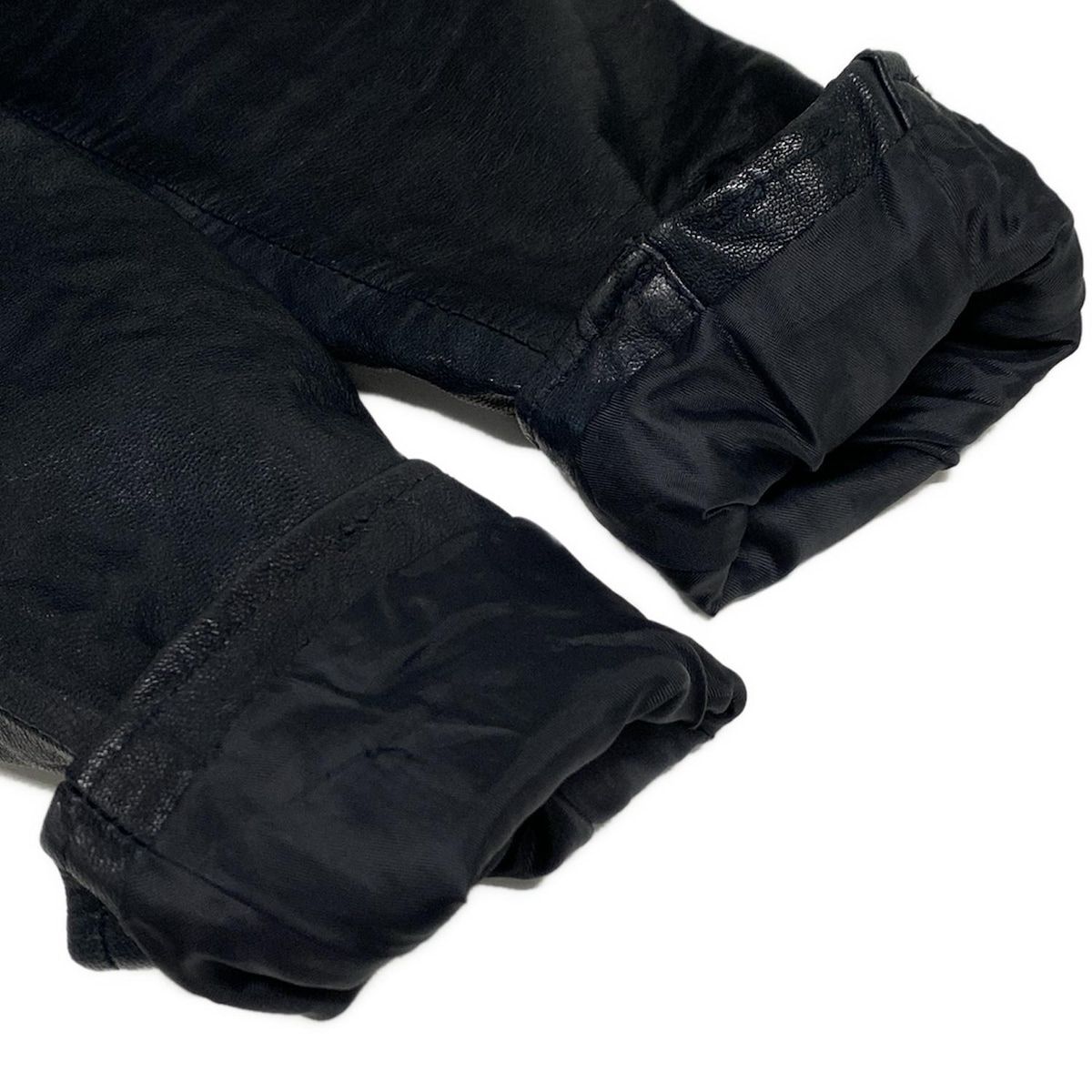 NUC23LO246LL ダークネイビー