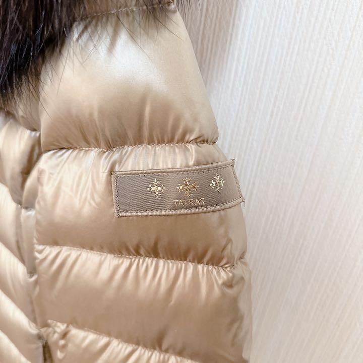 □TATRAS タトラス リバーシブル ダウンコートジャケット 新品