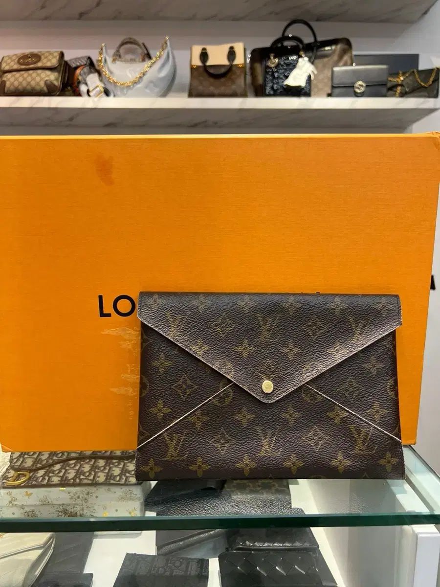 Louis Vuitton(ルイヴィトン) ポシェット キリガミ モノグラム
