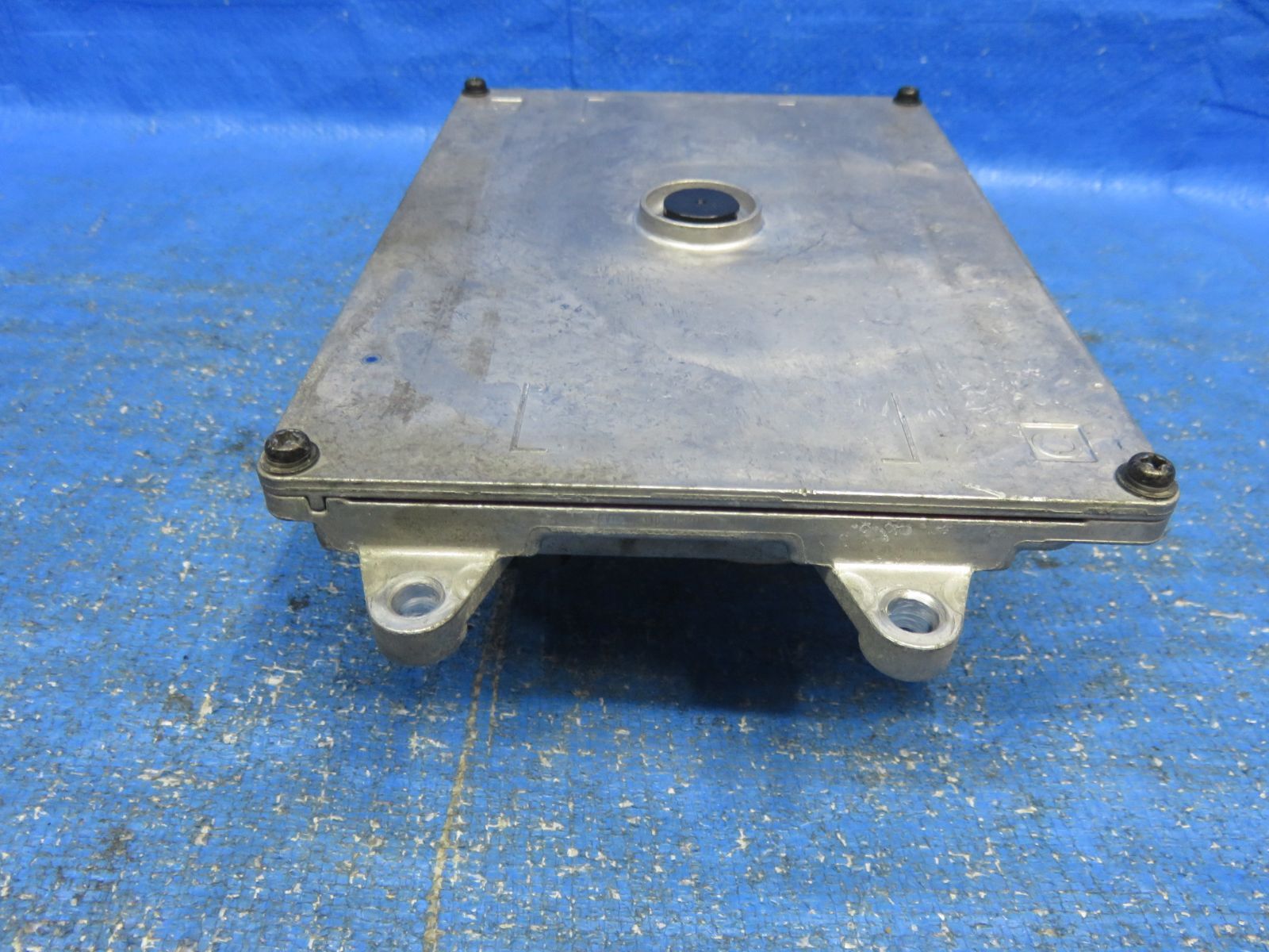 情報が満載。 LA7200 ホンダ CW2 アコードツアラー K24A エンジンコンピュータ エンジンコントロールユニット 純正 37820-RL5-J73 稼働車外し