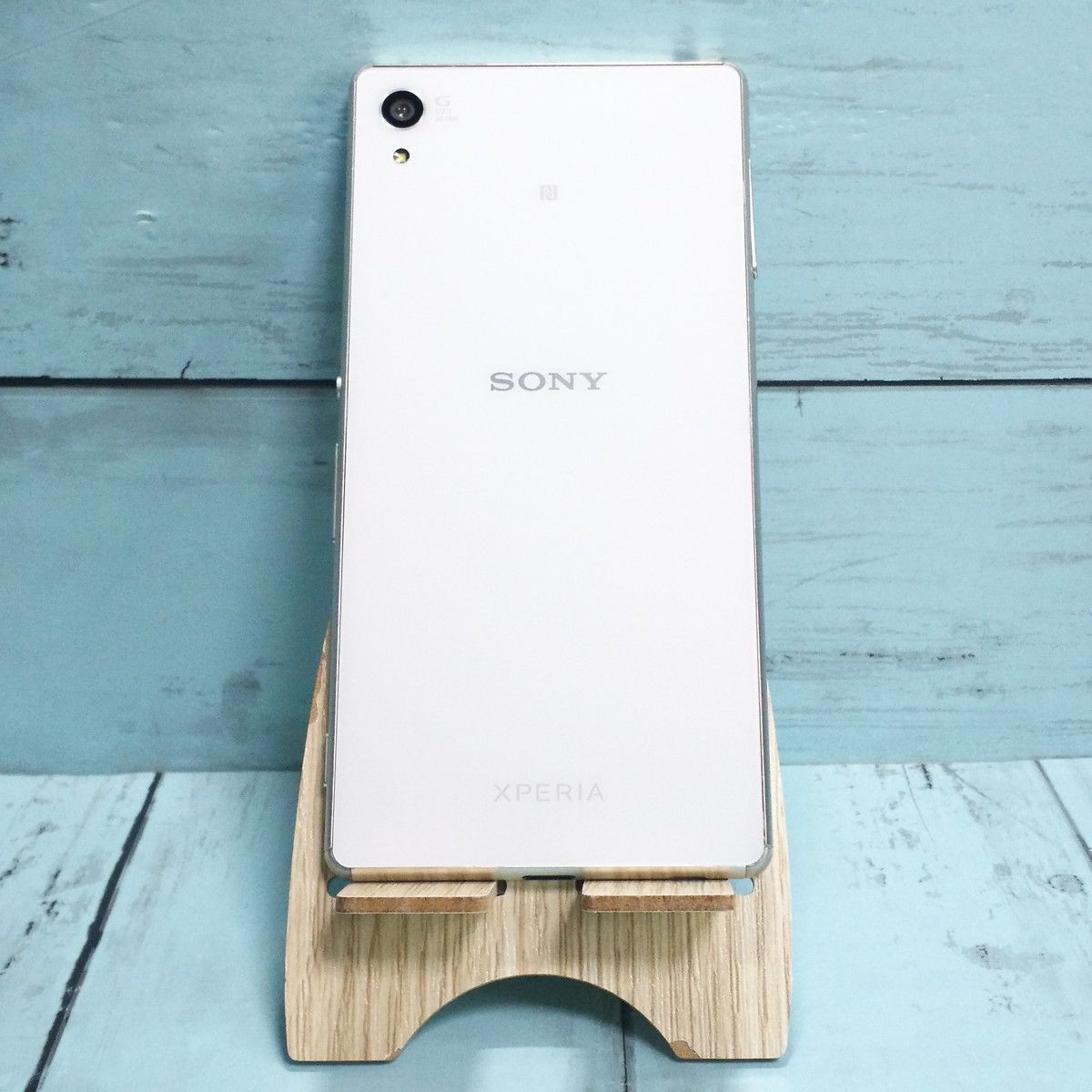 SONY au Xperia Z4 SOV31 White 本体 白ロム SIMロック解除済み SIM 