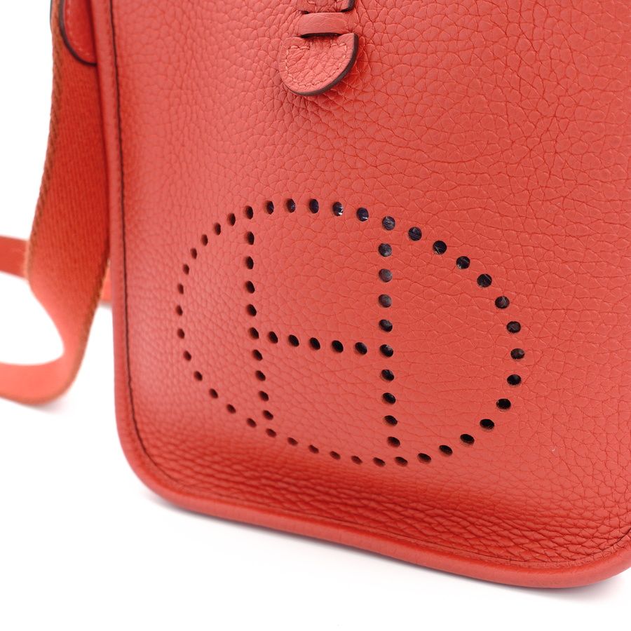 エルメス HERMES エブリンTPM ショルダーバッグ レッド系 T刻印 エルメス HERMES エブリンTPM ショルダーバッグ レザー レッド系