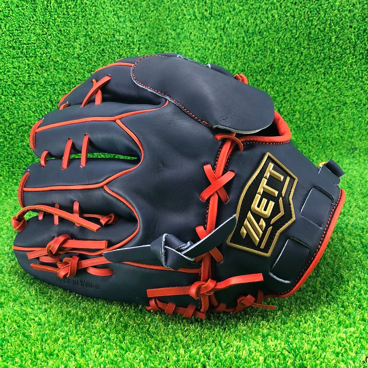 ゼット ZETT 投手用 硬式野球 投手用 ピッチャーグローブ 右投げ 837