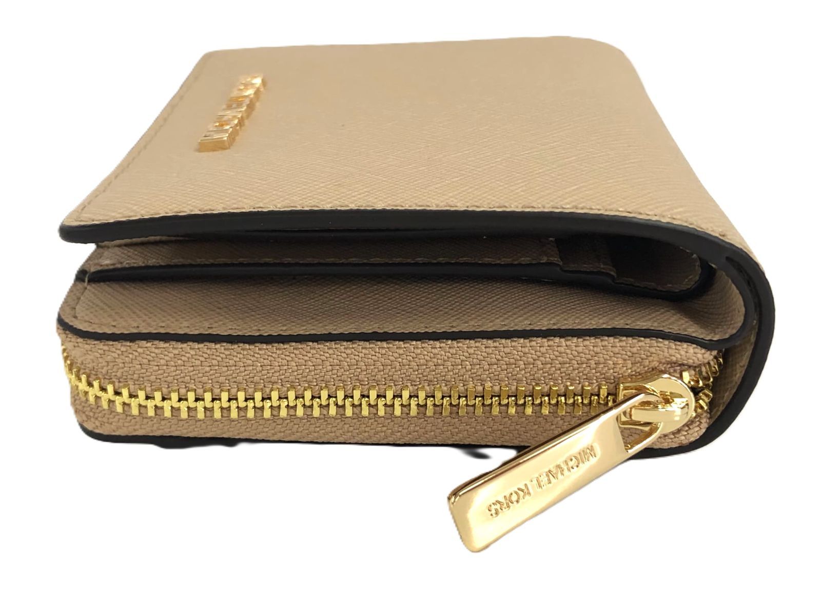 新品未使用 MICHAEL KORS マイケルコース 二つ折り財布 未使用 MICHAEL KORS マイケルコース 2つ折り財布 - メルカリ