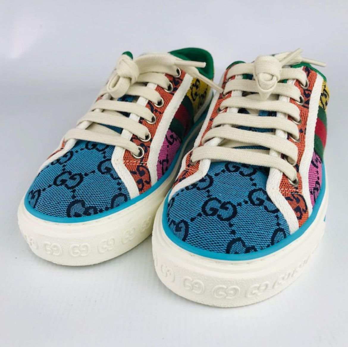 カジュアル レディースシューズ