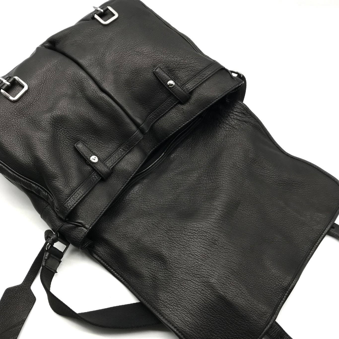 美品 PRADA プラダ 鹿革 ディアスキン メッセンジャー ショルダー バッグ ブラック a2543 PRADA（プラダ） 鹿革 ディアスキン ショルダー メッセンジャーバッグ