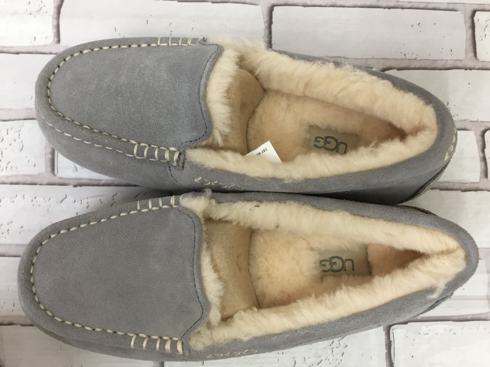 人気の福袋 海外最新 新品、未使用 未使用！UGG アグ ANSLEY 24cm