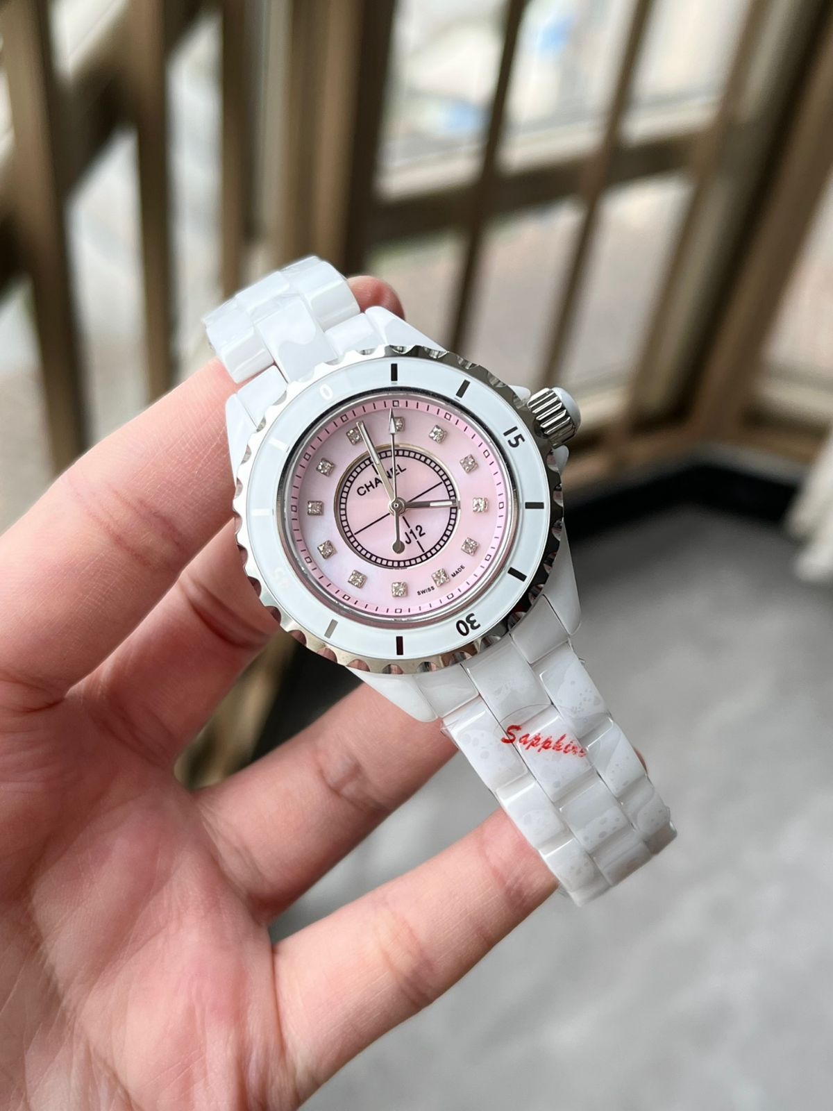 新品 未使用 J12 Chanel 腕時計 ホワイト 33 ミリ レディース  H5514