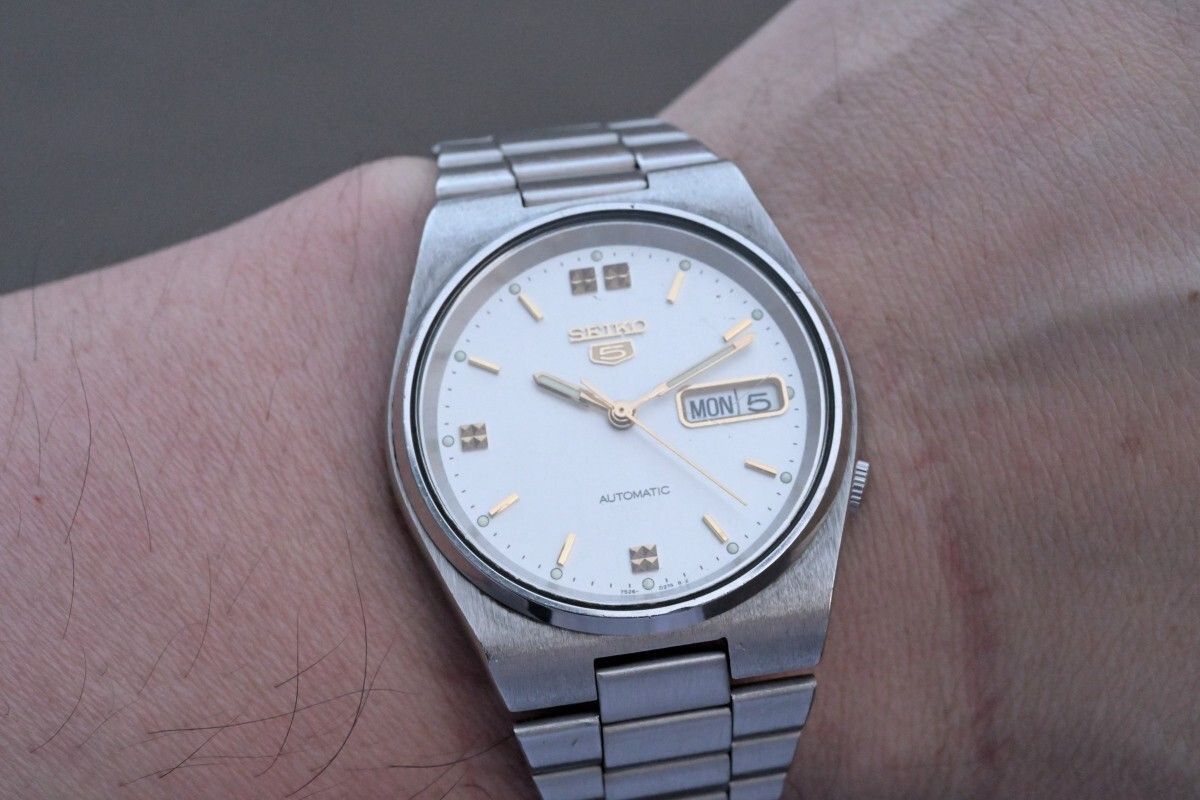 自動巻 Automatic