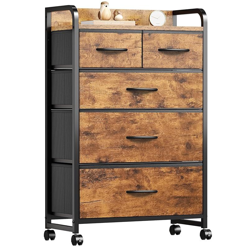 古い小引き出し 年代物 時代家具 3段 鍵付き 小箪笥 和家具 昭和レトロ