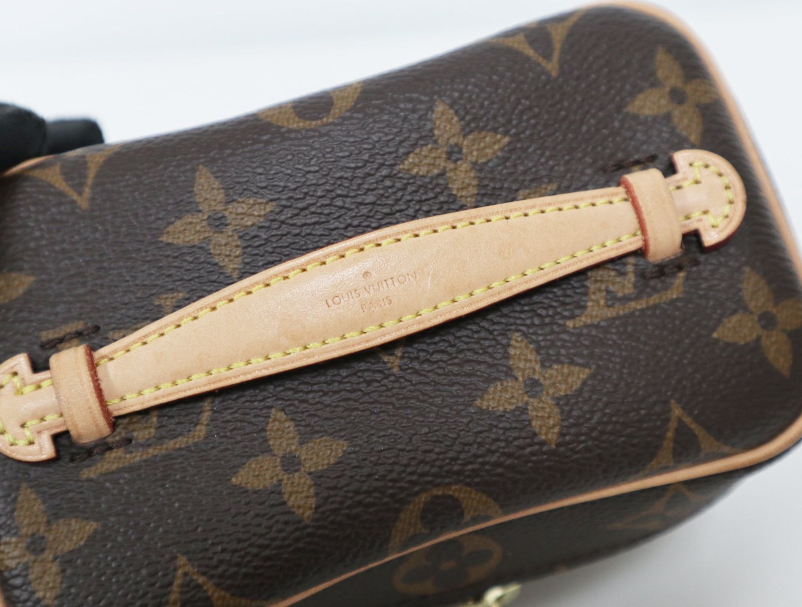 ルイヴィトン LOUIS VUITTON モノグラム ニース ナノ M44936